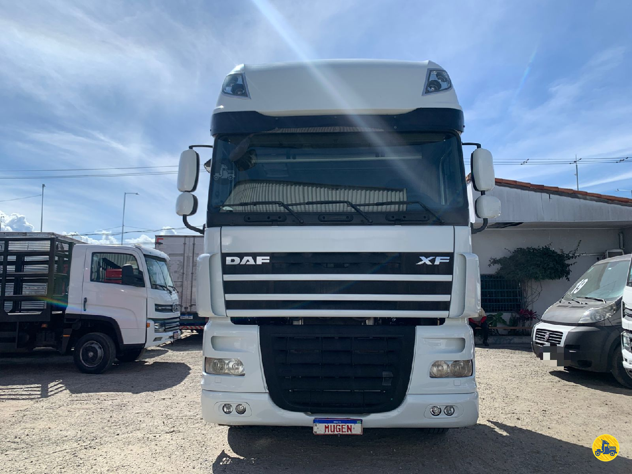 CAMINHAO DAF DAF XF105 460 Chassis Truck 6x2 Mugen Caminhões GUARULHOS SÃO PAULO SP